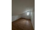 Dachgeschoßwohnung Niederaichbach - 4 Zimmer, 120 m&sup2;, 1.100&euro; | Angebot:25790907