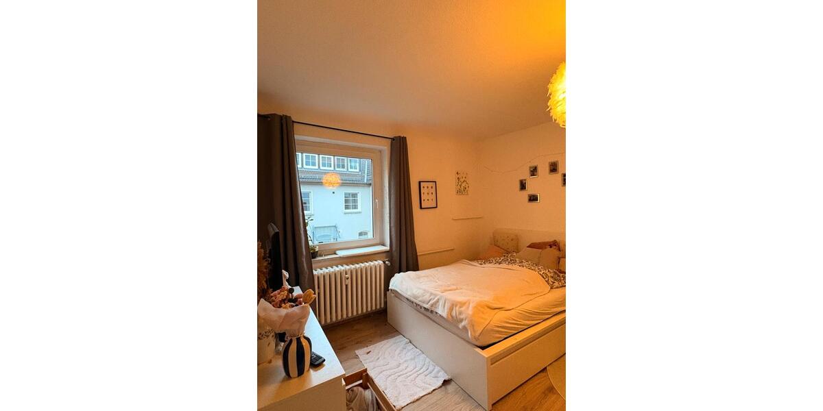 Etagenwohnung Kassel - 3 Zimmer, 89 m&sup2;, 850&euro; | Angebot:25055622