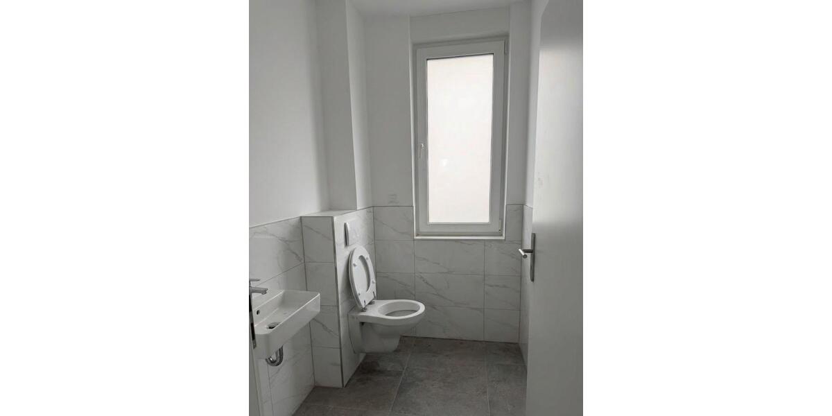 Erdgeschoßwohnung Köln Rodenkirchen - 4 Zimmer, 96 m&sup2;, 1.536&euro; | Angebot:26478523