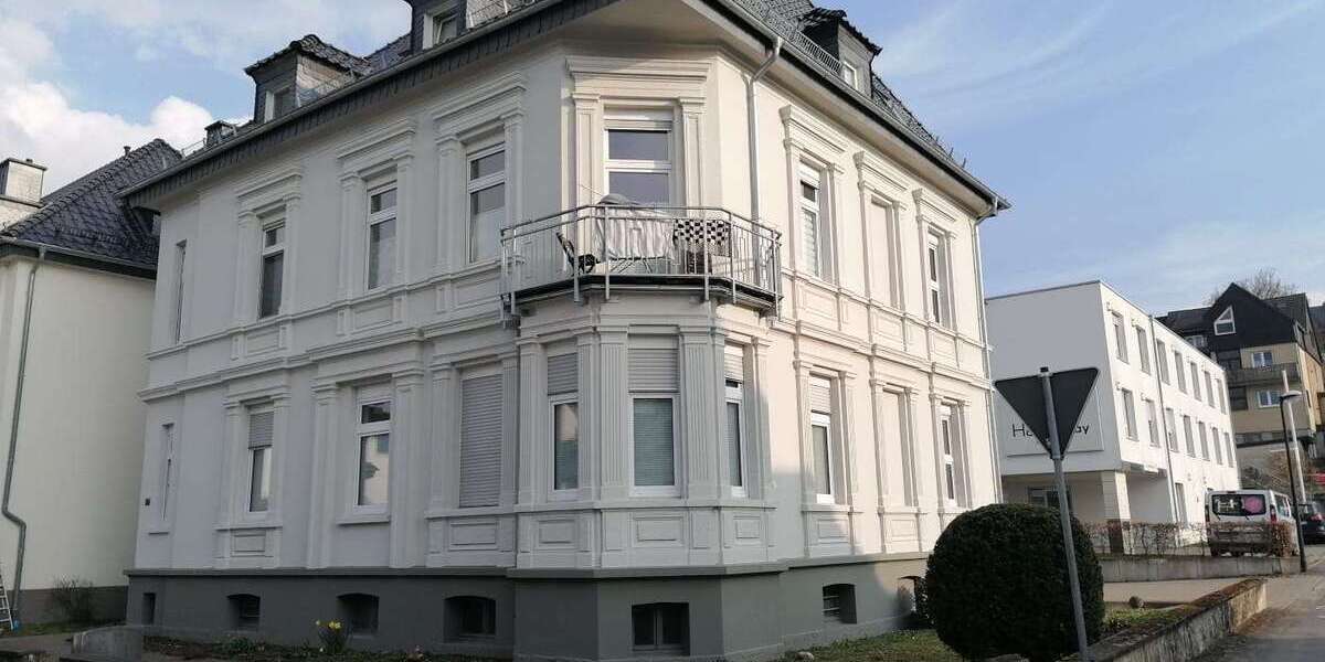 Etagenwohnung Meschede - 3 Zimmer, 106 m&sup2;, 595&euro; | Angebot:26914504