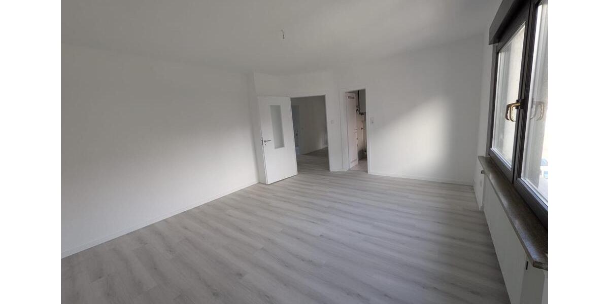 Etagenwohnung Hattingen - 3 Zimmer, 85 m&sup2;, 630&euro; | Angebot:24844947