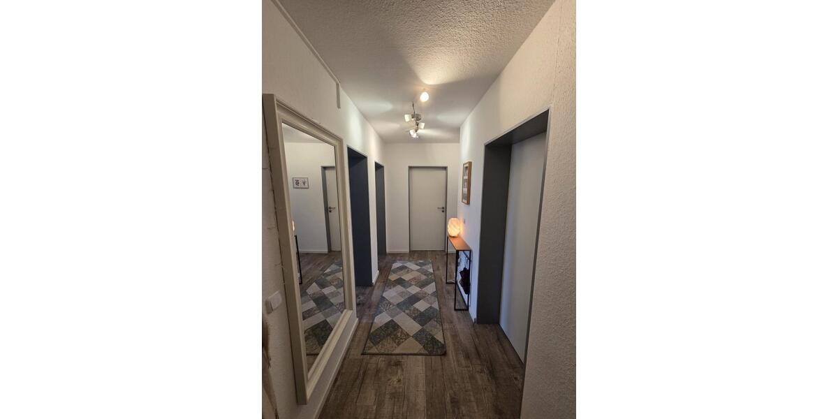 Etagenwohnung Gießen Schlangenzahl - 3 Zimmer, 85 m&sup2;, 935&euro; | Angebot:25979971