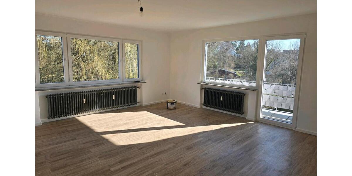 Etagenwohnung Neunkirchen-Seelscheid Seelscheid - 3 Zimmer, 93 m&sup2;, 900&euro; | Angebot:26049774