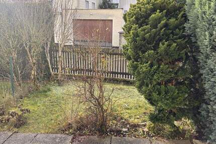 Helle 2,5-Zimmer-Wohnung mit 65 qm und großem Gartenanteil in München-Solln - sofort verfügbar 2 zimmer