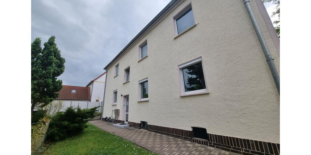 Etagenwohnung Halberstadt - 2 Zimmer, 58 m&sup2;, 300&euro; | Angebot:26460995