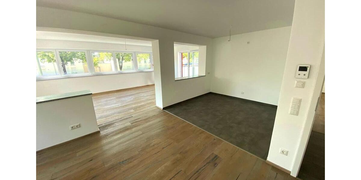 Etagenwohnung München Trudering - 3 Zimmer, 100 m&sup2;, 2.100&euro; | Angebot:26161334