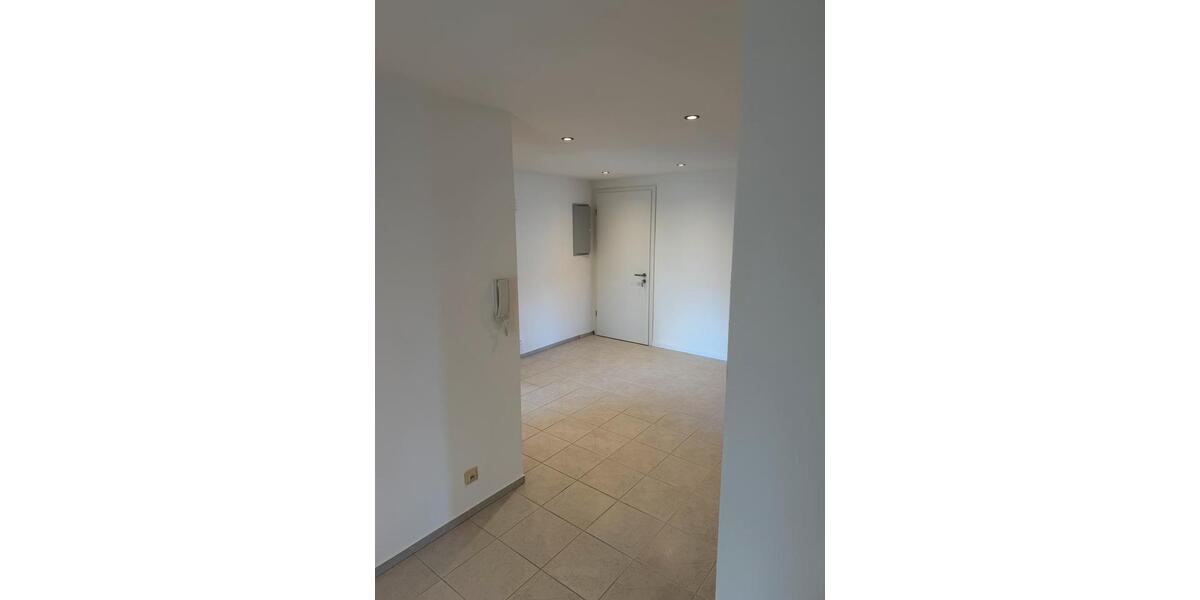 Erdgeschoßwohnung Sonnenbühl - 2 Zimmer, 72 m&sup2;, 850&euro; | Angebot:26250424