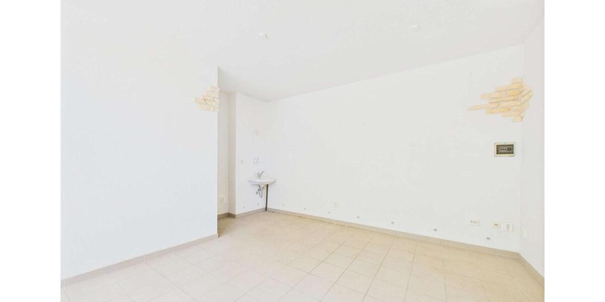 Einfach starten & selbst gestalten – Büroeinheit mit eigenem WC zimmer