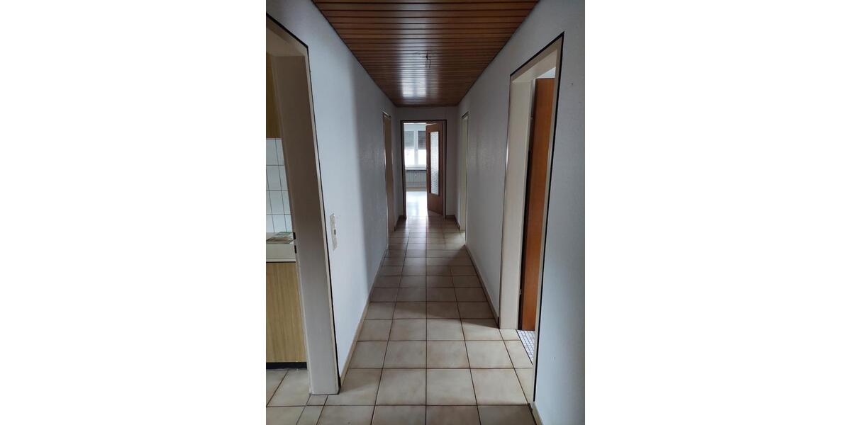 Erdgeschoßwohnung Altensteig - 4 Zimmer, 105 m&sup2;, 859&euro; | Angebot:26252285