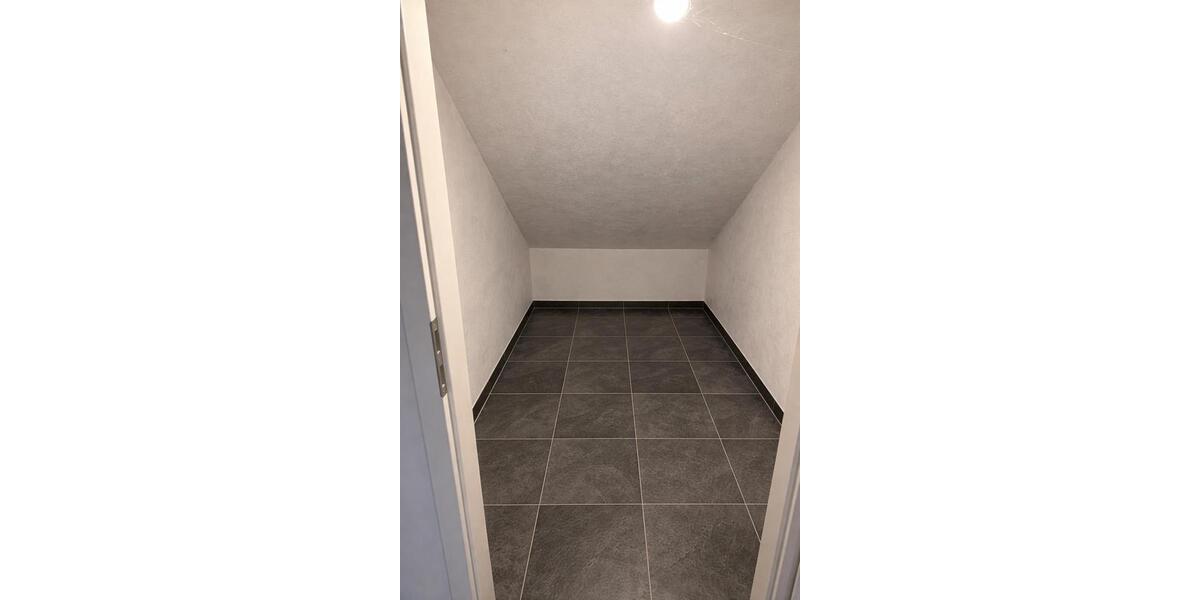 Dachgeschoßwohnung Eschenburg - 1 Zimmer, 56 m&sup2;, 550&euro; | Angebot:26223339