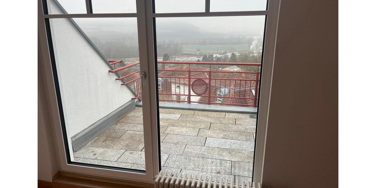 Dachgeschoßwohnung Jena Kernberge - 2 Zimmer, 50 m&sup2;, 490&euro; | Angebot:24866943