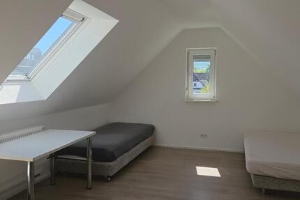 Wohnen auf Zeit Reutlingen - 1 Zimmer, 15 m&sup2;, 480&euro; | Angebot:26677504