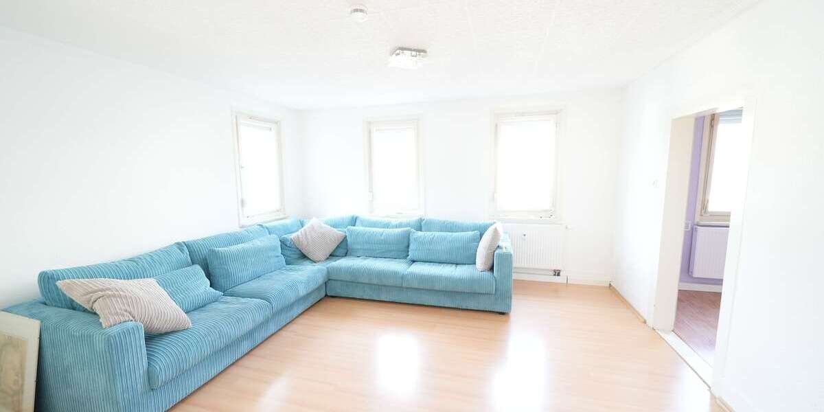 Etagenwohnung Dettingen Erms - 5.5 Zimmer, 115 m&sup2;, 1.180&euro; | Angebot:25280430