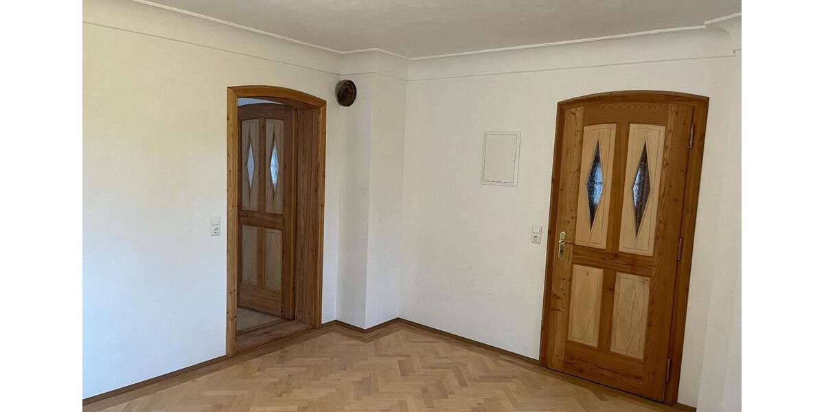 Etagenwohnung Bad Griesbach im Rottal - 2 Zimmer, 112 m&sup2;, 950&euro; | Angebot:25893407