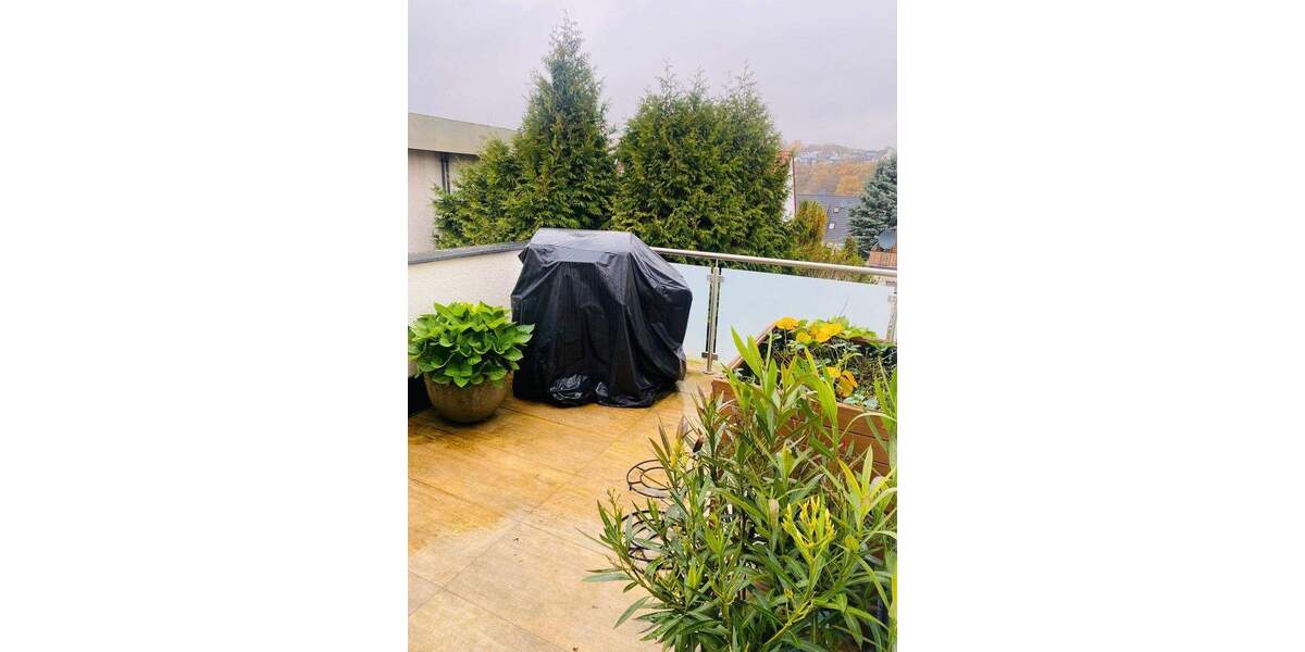 Etagenwohnung Bad Hersfeld - 3 Zimmer, 79 m&sup2;, 1.100&euro; | Angebot:23984173