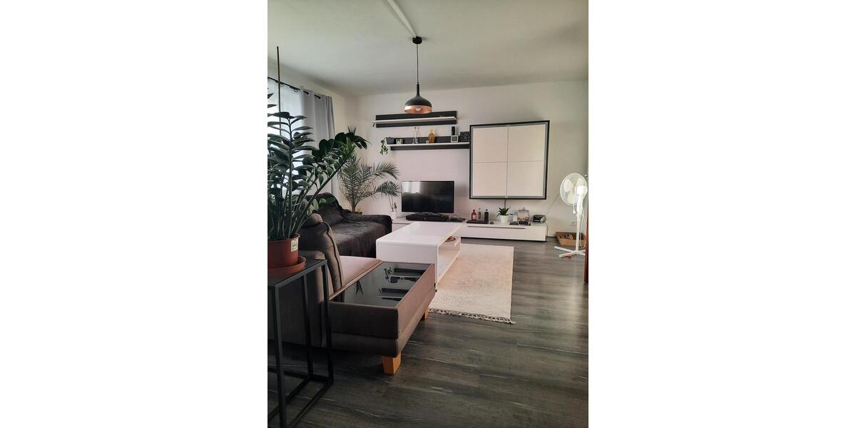 Schöne 4 Zimmerwohnung mit Balkon 4 zimmer