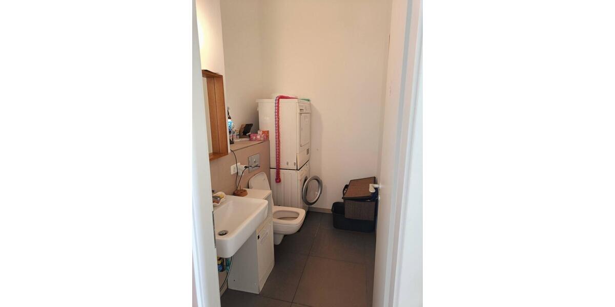 Einfamilienhaus Berlin Friedrichshain-Kreuzberg - 3.5 Zimmer, 68 m&sup2;, 1.600&euro; | Angebot:23871195