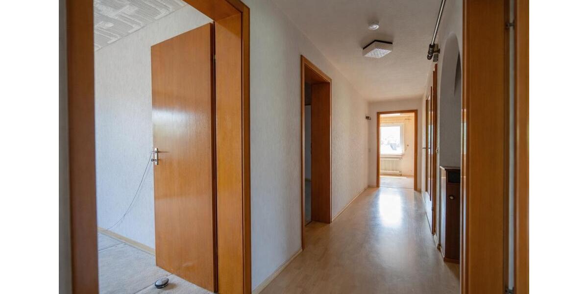 Erdgeschoßwohnung Gaildorf - 4 Zimmer, 90 m&sup2;, 950&euro; | Angebot:26312725