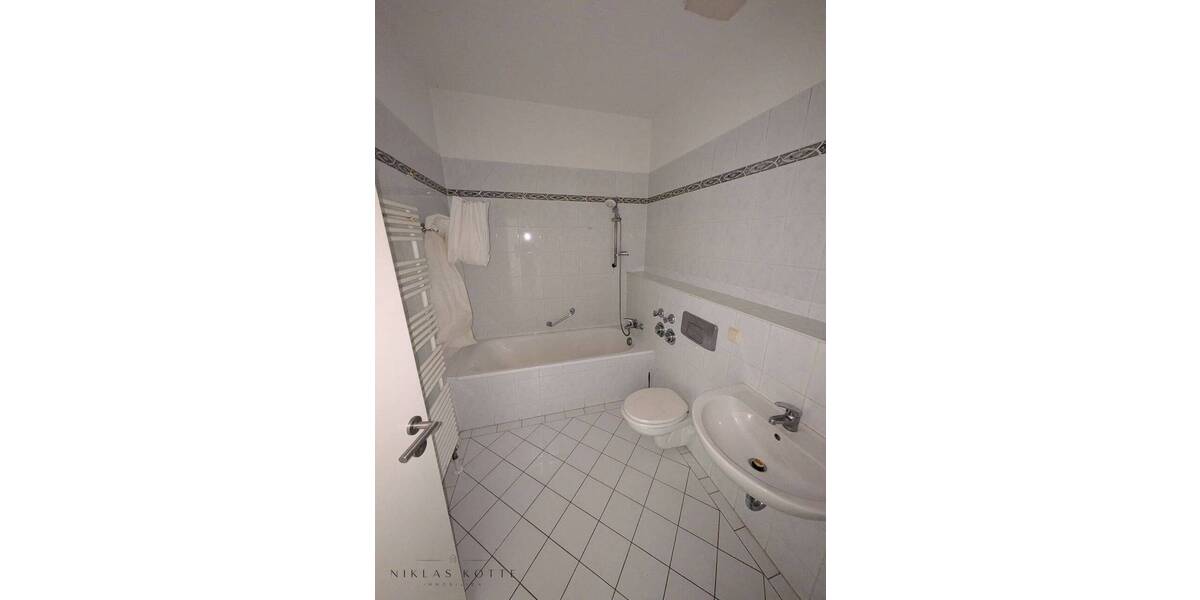 Etagenwohnung Chemnitz Sonnenberg - 2 Zimmer, 51 m&sup2;, 280&euro; | Angebot:26841903