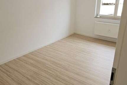 Wohnung Pforzheim Dillweißenstein - 3 Zimmer, 71 m&sup2;, 650&euro; | Angebot:27101120