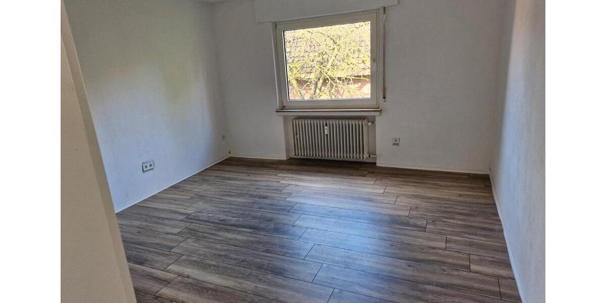 Etagenwohnung Diepenau - 4 Zimmer, 116 m&sup2;, 700&euro; | Angebot:25883987