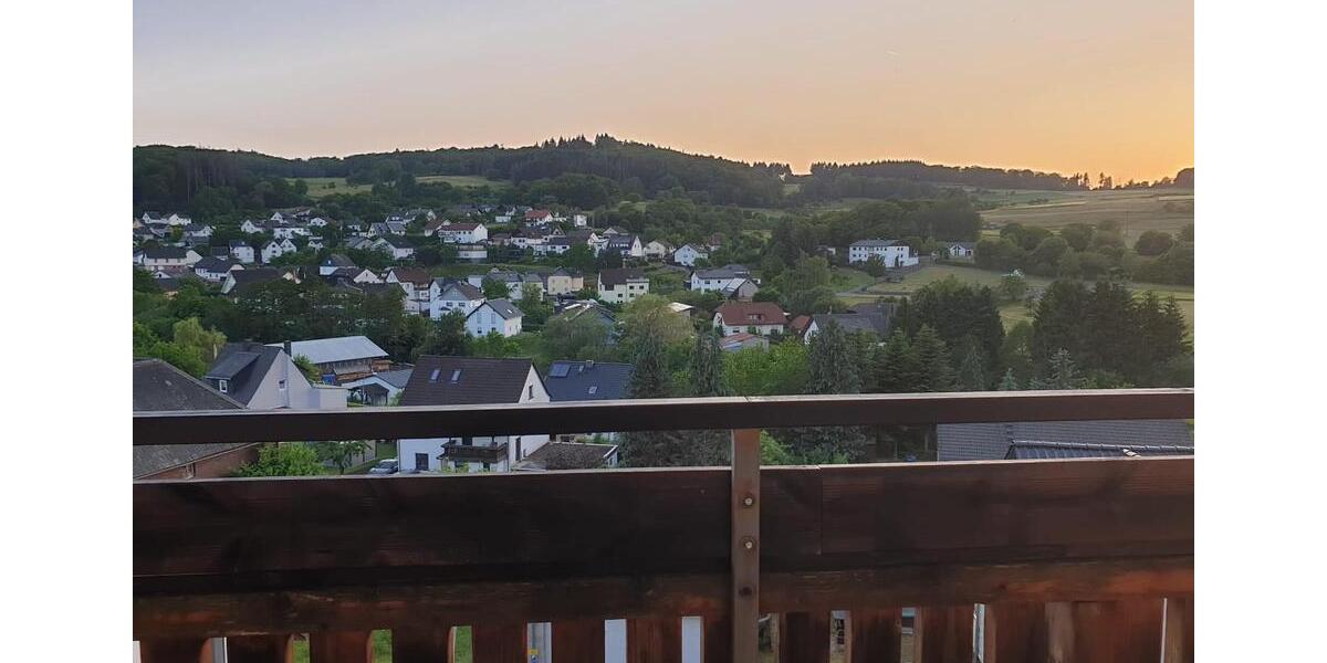 Doppelhaushälfte Steffenberg - 2 Zimmer, 227 m&sup2;, 1.490&euro; | Angebot:23725111