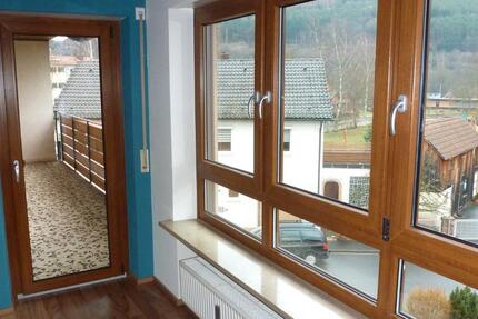 Wohnung Hammelburg - 4 Zimmer, 85 m&sup2;, 590&euro; | Angebot:26464612