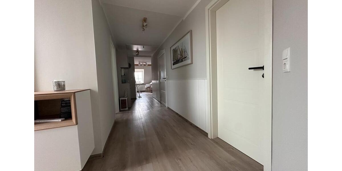 Dachgeschoßwohnung Zingst - 3 Zimmer, 72 m&sup2;, 1.450&euro; | Angebot:24650740