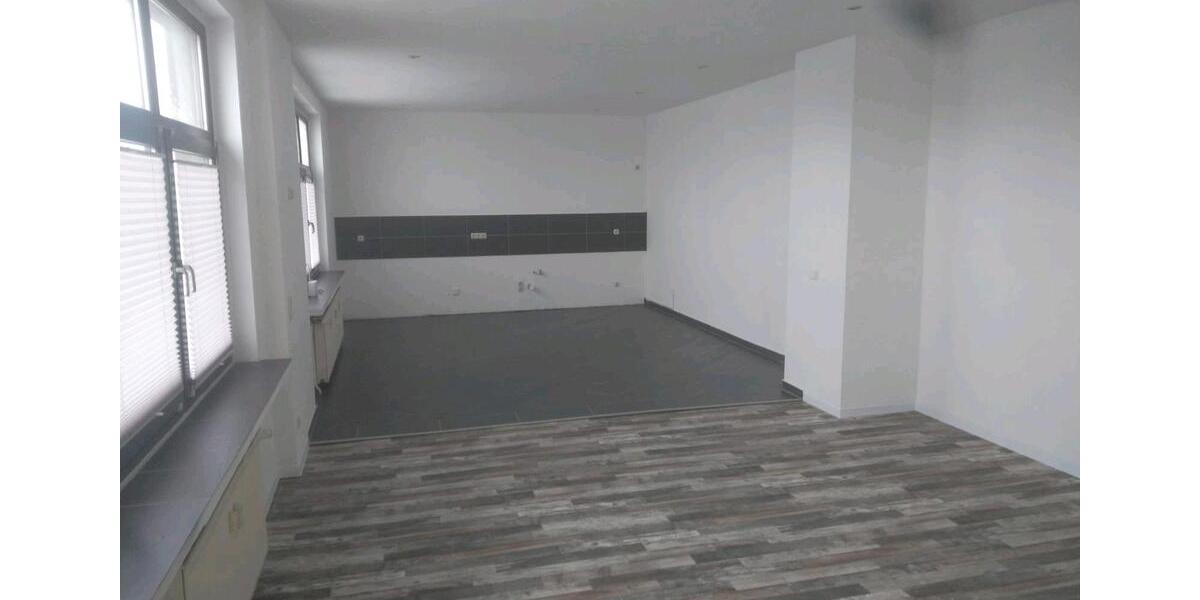 Erdgeschoßwohnung Tribsees - 3 Zimmer, 122 m&sup2;, 980&euro; | Angebot:23327455