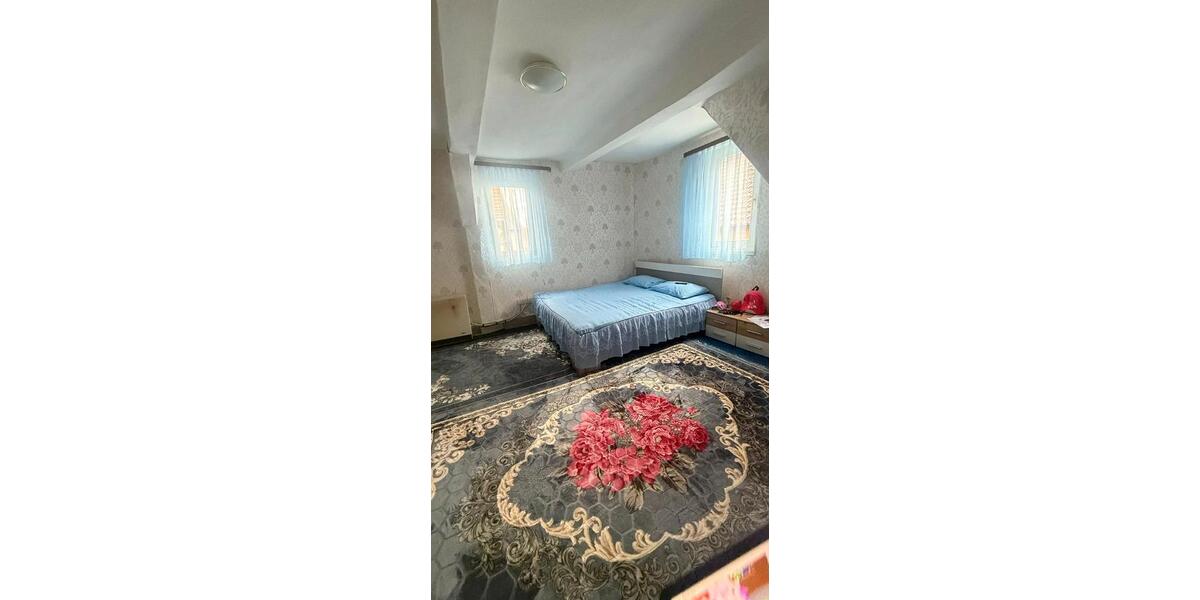 Etagenwohnung Alsfeld - 4.5 Zimmer, 100 m&sup2;, 750&euro; | Angebot:26554706