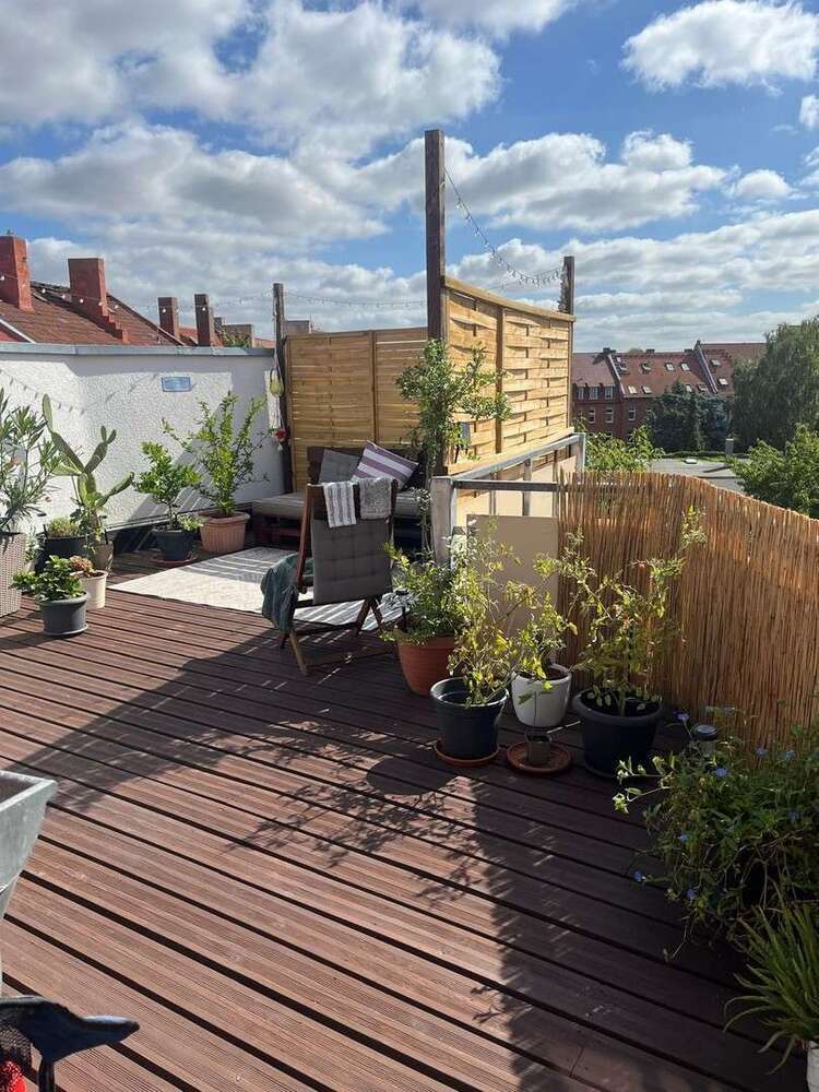Wohnung zum Mieten in Erfurt 1.050 € 98.08 m²