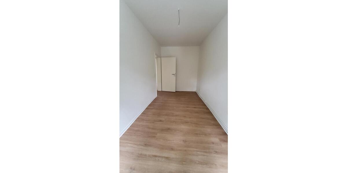 Etagenwohnung Genthin - 3 Zimmer, 61 m&sup2;, 427&euro; | Angebot:26562982