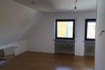 Dachgeschoßwohnung Zapfendorf - 2.5 Zimmer, 75 m&sup2;, 590&euro; | Angebot:25022756
