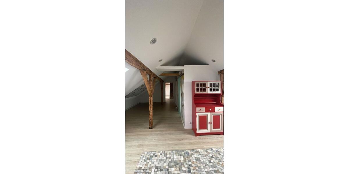 Dachgeschosswohnung 1 zimmer