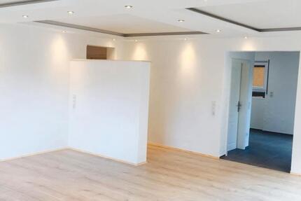 Wohnung Dahn - 5.5 Zimmer, 140 m&sup2;, 1.120&euro; | Angebot:24898849