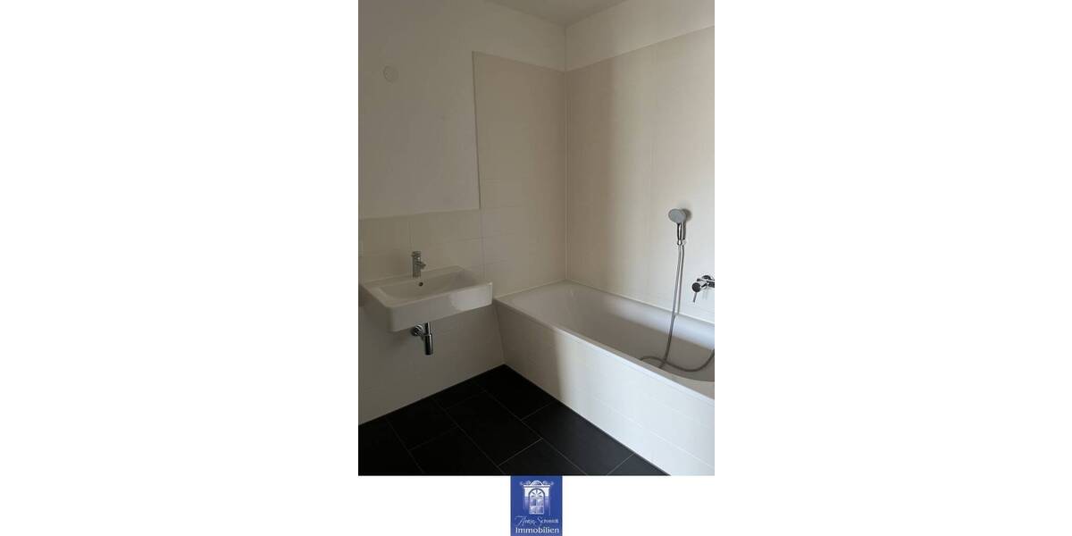 Etagenwohnung Dresden Innere Altstadt - 2 Zimmer, 60 m&sup2;, 805&euro; | Angebot:26143314