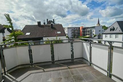 Helle 2-Zi Wohnung mit saniertem Bad und Balkon in Unna!