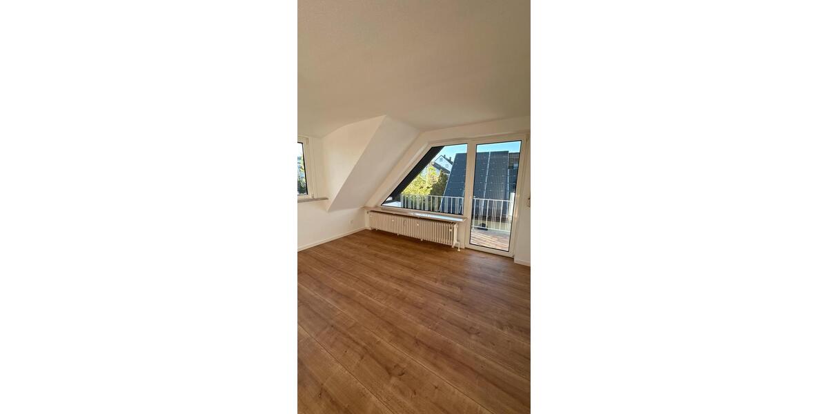 Dachgeschoßwohnung Eltville am Rhein Erbach - 3 Zimmer, 90 m&sup2;, 1.150&euro; | Angebot:26554702