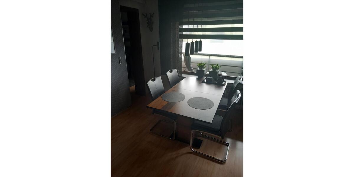Etagenwohnung Schlangen - 3 Zimmer, 93 m&sup2;, 700&euro; | Angebot:26505224