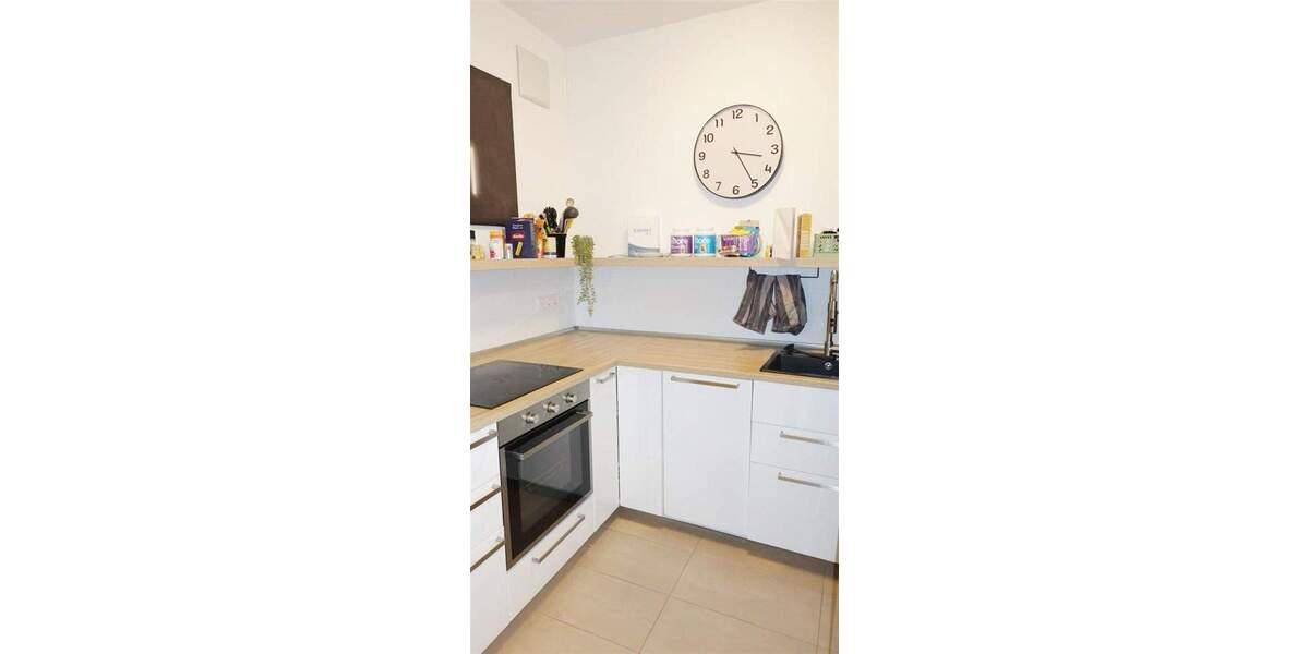 Besondere Immobilie - 3 Zimmer mit Sonnenterrasse, Balkon, Fernblick, EBK, Fußbodenheizung, 2 Bäder 3 zimmer