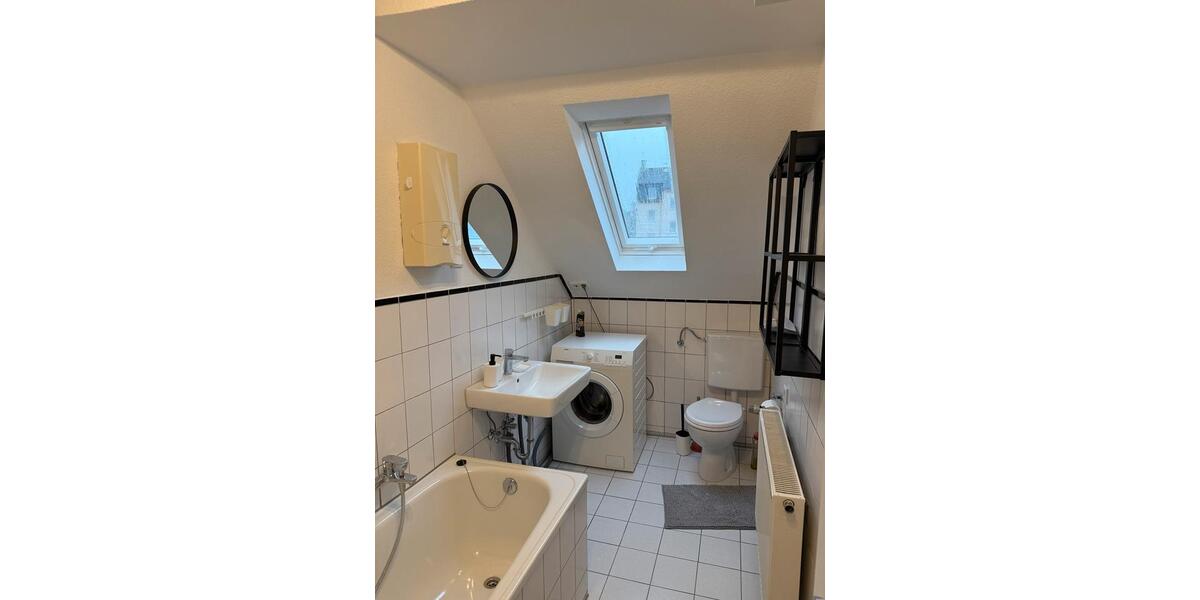 Etagenwohnung Wuppertal Elberfeld - 1 Zimmer, 12 m&sup2;, 420&euro; | Angebot:25962520