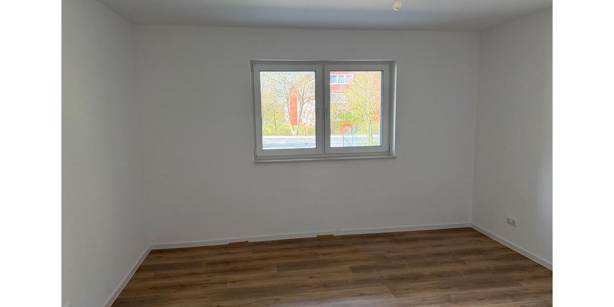 Erdgeschoßwohnung Schortens - 3 Zimmer, 95 m&sup2;, 1.150&euro; | Angebot:26300768