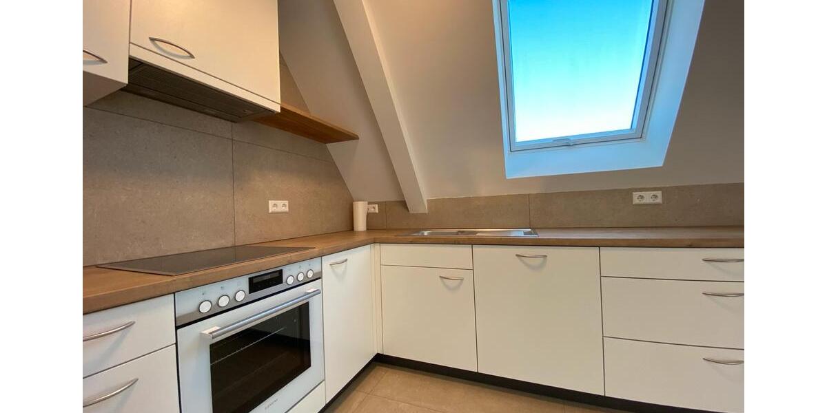 Maisonettenwohnung Metzingen - 4.5 Zimmer, 92 m&sup2;, 1.675&euro; | Angebot:26534629