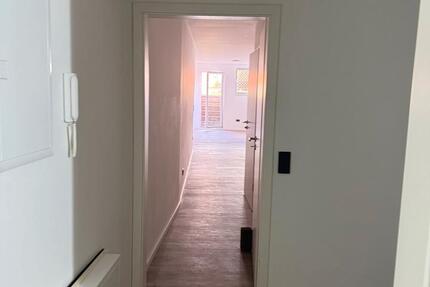 Wohnung Husum - 2.5 Zimmer, 80 m&sup2;, 1.000&euro; | Angebot:26057082