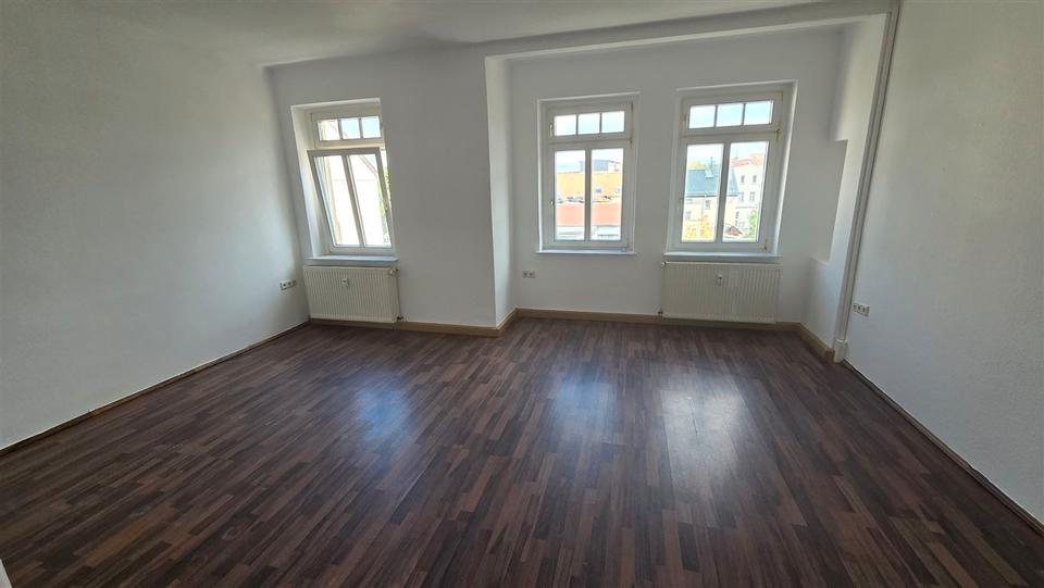 Etagenwohnung Meuselwitz - 3 Zimmer, 73 m&sup2;, 395&euro; | Angebot:24525128
