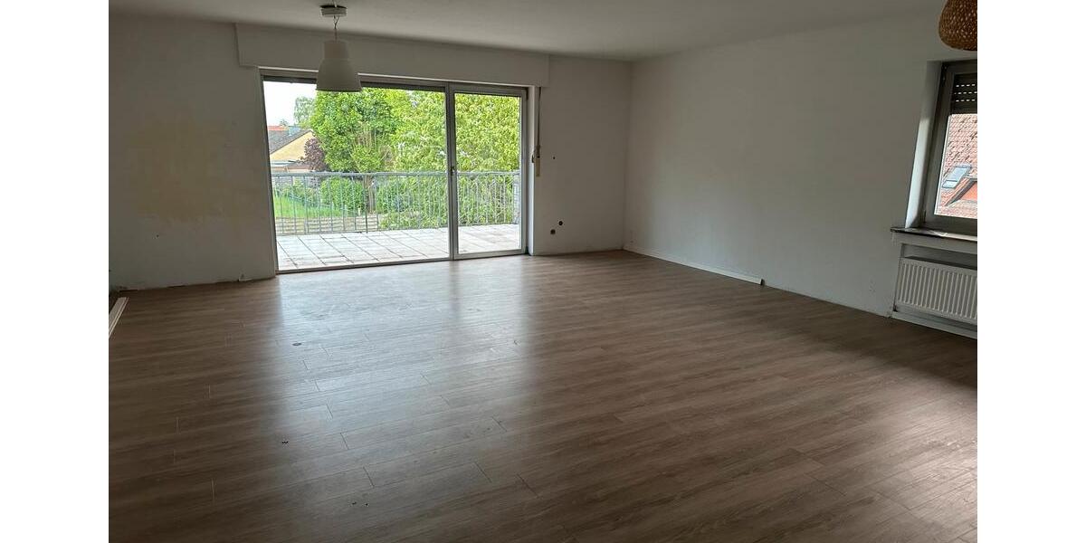 Etagenwohnung Lienen - 4 Zimmer, 130 m&sup2;, 1.100&euro; | Angebot:26639522