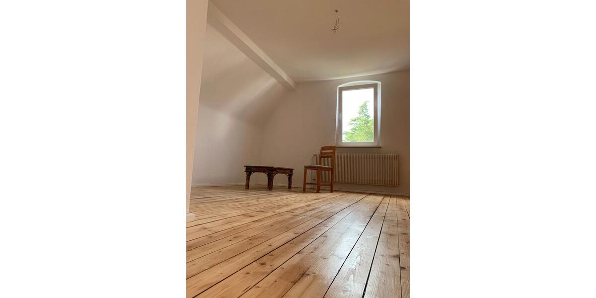Einfamilienhaus Mannheim Feudenheim - 9 Zimmer, 180 m&sup2;, 450&euro; | Angebot:26089094