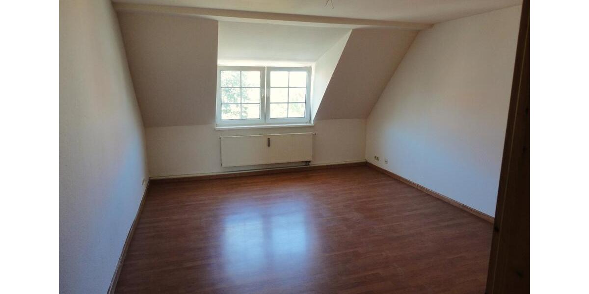 Dachgeschoßwohnung Magdeburg Alte Neustadt - 3 Zimmer, 66 m&sup2;, 430&euro; | Angebot:26426146