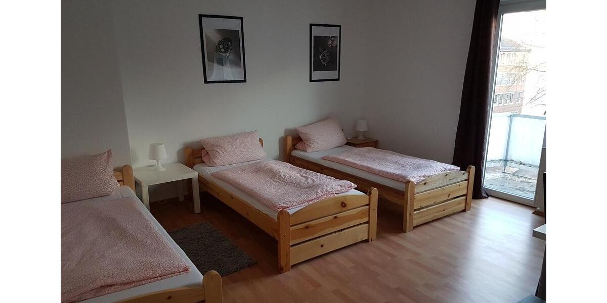 Wohnen auf Zeit Kassel - 4 Zimmer, 80 m&sup2;, 120&euro; | Angebot:24678407