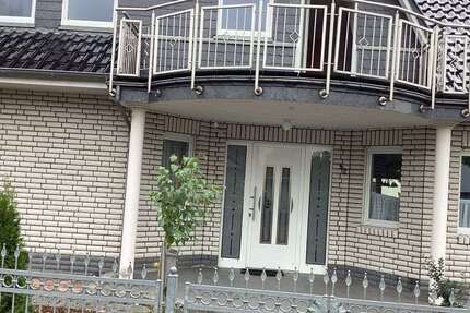 Wohnung zum Mieten in Celle-Wietzenbruch 900 € 118 m² 4 zimmer